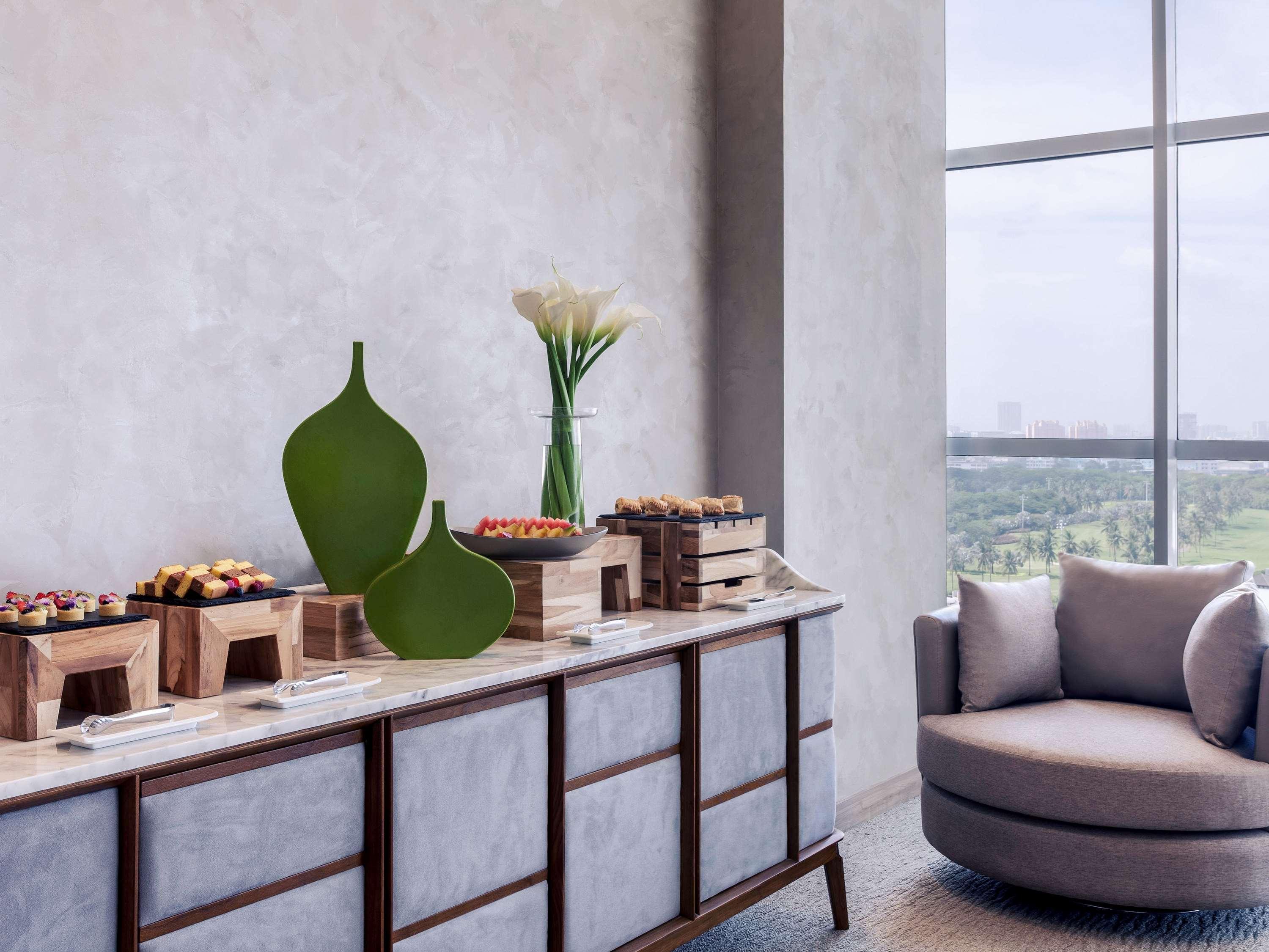 Mercure Jakarta Pantai Indah Kapuk Экстерьер фото
