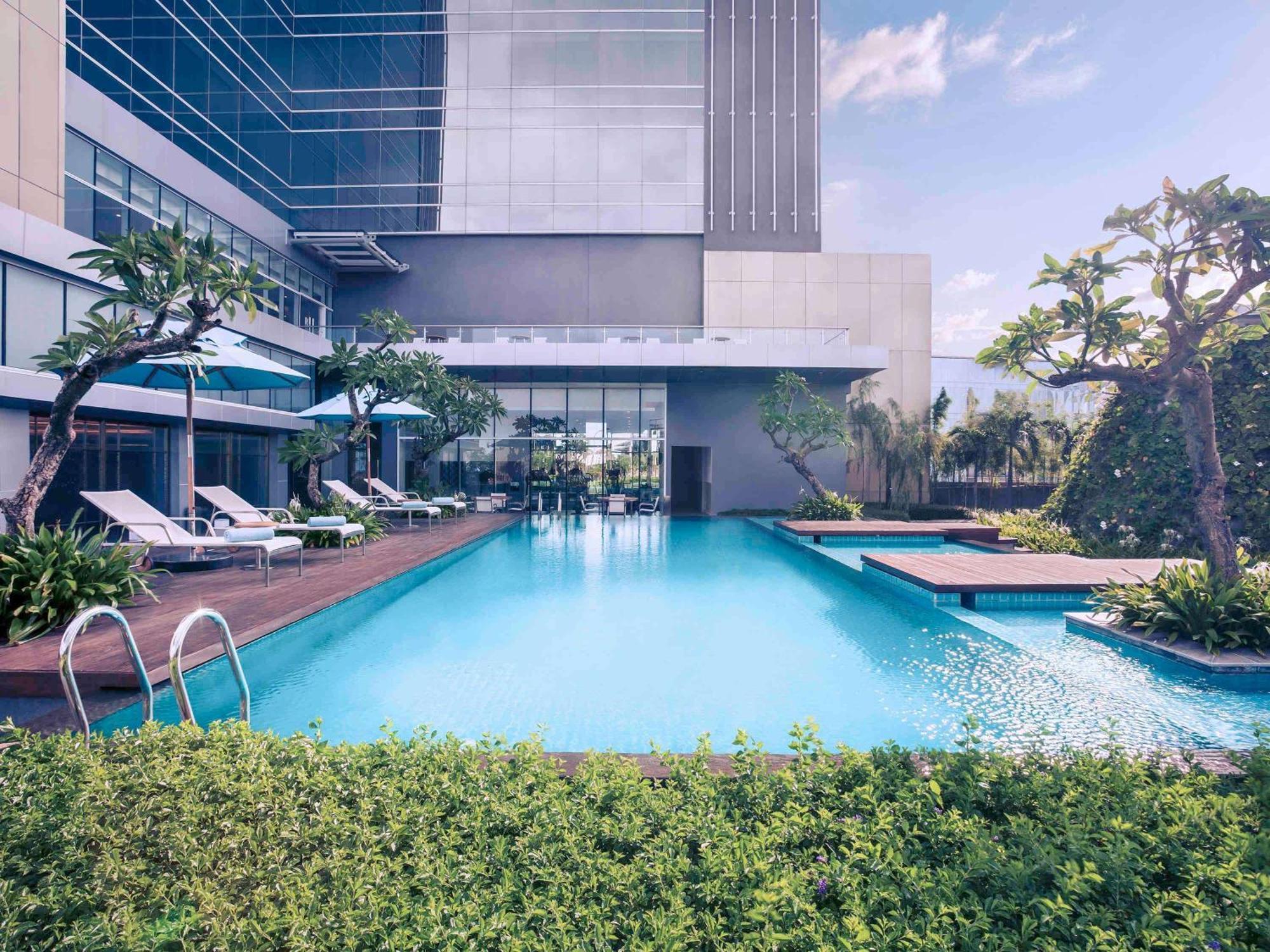Mercure Jakarta Pantai Indah Kapuk Экстерьер фото
